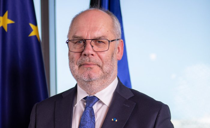 Estoniya prezidenti rus maktablarining eston tiliga o‘tishini qiyin, ammo muqarrar deb atadi